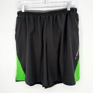 Brooks Equilibrium Running Shorts Men’s Medium Gray Green Pockets Reflective